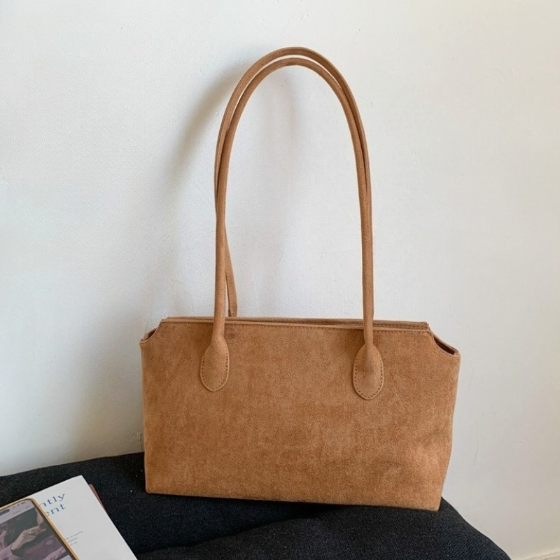 Women Hand Bags For Office - حقيبة الإبط من جلد الغزال البني