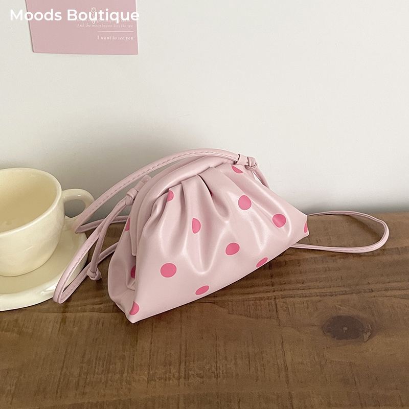 حقائب يد فاخرة صغيرة الحجم من  - مراجعة Women Bags On Sale وسعره