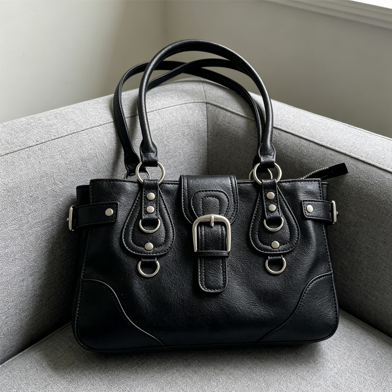 حقيبة يد جديدة 2026 بتصميم Y2K - مراجعة Women Bags 2026 Trends وسعره